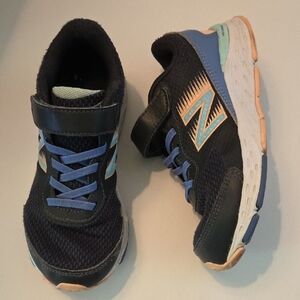 New Balance Black and Blue Sneakers with Velcro Strap